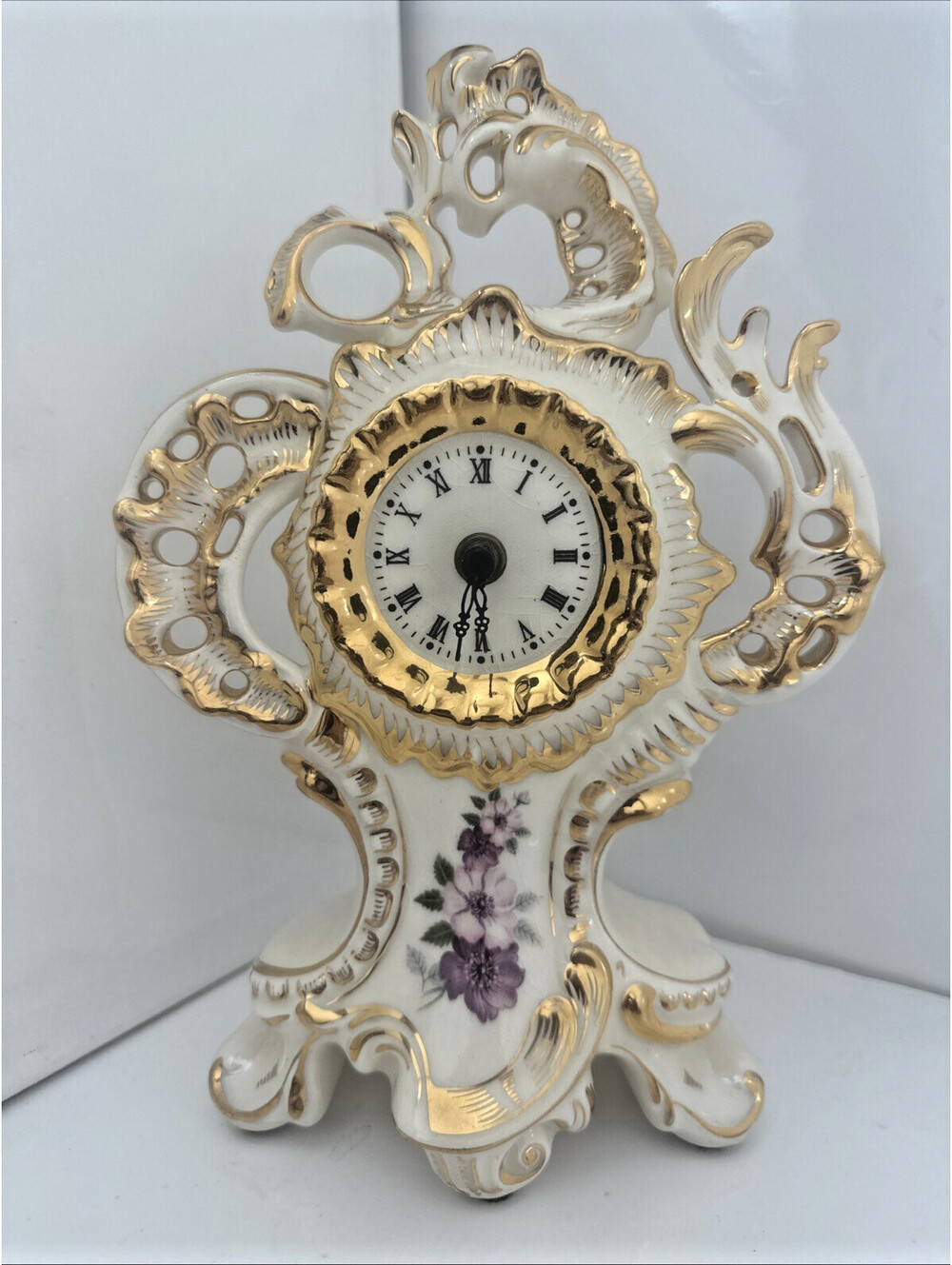 Vintage Czech Porcelain Mantel Clock Karlovy Vary Czechoslovakia Quartz Rococo